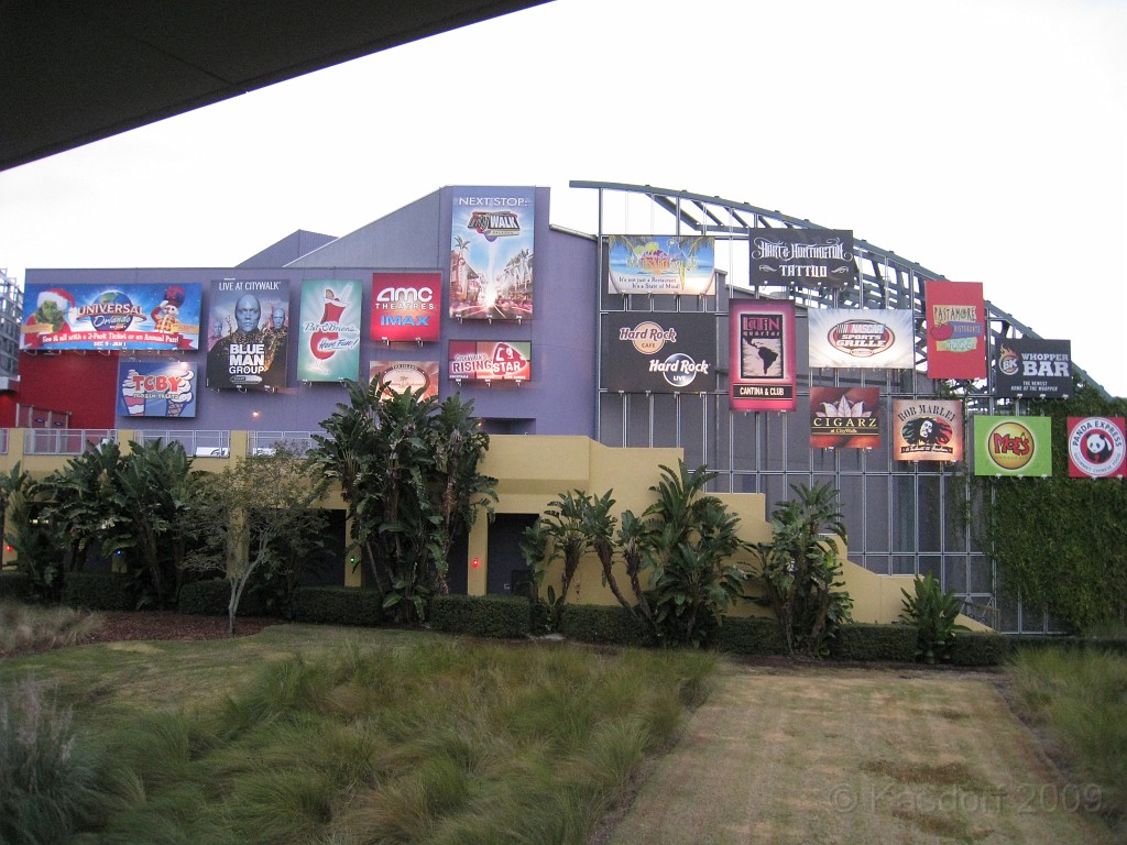 Disney 2010 D1 0610.jpg - January 9-11, 2010 Disney World Florida. Went to run the marathon. Saturday, fly down, check in, go to Expo to pick up packet, then to see Blue Man Group in the evening.